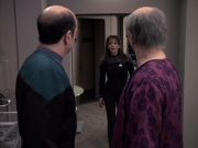 Filename=extant_StarTrek_VOY_6x24-LifeLine_02033.jpg
Filesize=164KiB
Dimensions=1200x900
Date added=Jan 03, 2020 extant_StarTrek_VOY_6x24-LifeLine_02033.jpg