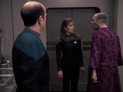 Filename=extant_StarTrek_VOY_6x24-LifeLine_02053.jpg
Filesize=163KiB
Dimensions=1200x900
Date added=Jan 03, 2020 extant_StarTrek_VOY_6x24-LifeLine_02053.jpg