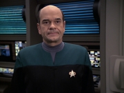 Filename=extant_StarTrek_VOY_6x24-LifeLine_02057.jpg
Filesize=175KiB
Dimensions=1200x900
Date added=Jan 03, 2020 extant_StarTrek_VOY_6x24-LifeLine_02057.jpg
