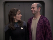 Filename=extant_StarTrek_VOY_6x24-LifeLine_02058.jpg
Filesize=160KiB
Dimensions=1200x900
Date added=Jan 03, 2020 extant_StarTrek_VOY_6x24-LifeLine_02058.jpg