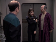 Filename=extant_StarTrek_VOY_6x24-LifeLine_02067.jpg
Filesize=161KiB
Dimensions=1200x900
Date added=Jan 03, 2020 extant_StarTrek_VOY_6x24-LifeLine_02067.jpg