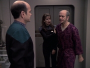 Filename=extant_StarTrek_VOY_6x24-LifeLine_02072.jpg
Filesize=158KiB
Dimensions=1200x900
Date added=Jan 03, 2020 extant_StarTrek_VOY_6x24-LifeLine_02072.jpg