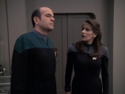 Filename=extant_StarTrek_VOY_6x24-LifeLine_02085.jpg
Filesize=129KiB
Dimensions=1200x900
Date added=Jan 03, 2020 extant_StarTrek_VOY_6x24-LifeLine_02085.jpg