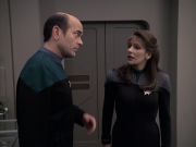 Filename=extant_StarTrek_VOY_6x24-LifeLine_02087.jpg
Filesize=133KiB
Dimensions=1200x900
Date added=Jan 03, 2020 extant_StarTrek_VOY_6x24-LifeLine_02087.jpg