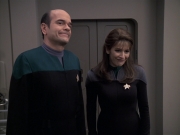 Filename=extant_StarTrek_VOY_6x24-LifeLine_02099.jpg
Filesize=134KiB
Dimensions=1200x900
Date added=Jan 03, 2020 extant_StarTrek_VOY_6x24-LifeLine_02099.jpg