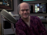 Filename=extant_StarTrek_VOY_6x24-LifeLine_02118.jpg
Filesize=192KiB
Dimensions=1200x900
Date added=Jan 03, 2020 extant_StarTrek_VOY_6x24-LifeLine_02118.jpg