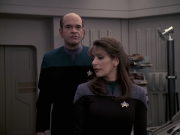Filename=extant_StarTrek_VOY_6x24-LifeLine_02142.jpg
Filesize=141KiB
Dimensions=1200x900
Date added=Jan 03, 2020 extant_StarTrek_VOY_6x24-LifeLine_02142.jpg