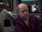 extant_StarTrek_VOY_6x24-LifeLine_02147.jpg