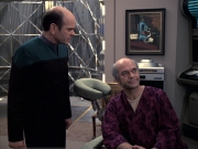 Filename=extant_StarTrek_VOY_6x24-LifeLine_02155.jpg
Filesize=203KiB
Dimensions=1200x900
Date added=Jan 03, 2020 extant_StarTrek_VOY_6x24-LifeLine_02155.jpg