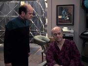 Filename=extant_StarTrek_VOY_6x24-LifeLine_02160.jpg
Filesize=206KiB
Dimensions=1200x900
Date added=Jan 03, 2020 extant_StarTrek_VOY_6x24-LifeLine_02160.jpg