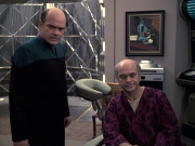 Filename=extant_StarTrek_VOY_6x24-LifeLine_02161.jpg
Filesize=206KiB
Dimensions=1200x900
Date added=Jan 03, 2020 extant_StarTrek_VOY_6x24-LifeLine_02161.jpg