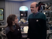 Filename=extant_StarTrek_VOY_6x24-LifeLine_02184.jpg
Filesize=184KiB
Dimensions=1200x900
Date added=Jan 03, 2020 extant_StarTrek_VOY_6x24-LifeLine_02184.jpg
