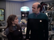 Filename=extant_StarTrek_VOY_6x24-LifeLine_02188.jpg
Filesize=185KiB
Dimensions=1200x900
Date added=Jan 03, 2020 extant_StarTrek_VOY_6x24-LifeLine_02188.jpg