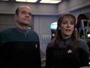 Filename=extant_StarTrek_VOY_6x24-LifeLine_02271.jpg
Filesize=164KiB
Dimensions=1200x900
Date added=Jan 03, 2020 extant_StarTrek_VOY_6x24-LifeLine_02271.jpg