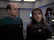 Filename=extant_StarTrek_VOY_6x24-LifeLine_02298.jpg
Filesize=157KiB
Dimensions=1200x900
Date added=Jan 03, 2020 extant_StarTrek_VOY_6x24-LifeLine_02298.jpg