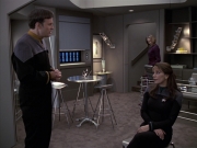 Filename=extant_StarTrek_VOY_6x24-LifeLine_02344.jpg
Filesize=175KiB
Dimensions=1200x900
Date added=Jan 03, 2020 extant_StarTrek_VOY_6x24-LifeLine_02344.jpg