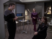 Filename=extant_StarTrek_VOY_6x24-LifeLine_02365.jpg
Filesize=190KiB
Dimensions=1200x900
Date added=Jan 03, 2020 extant_StarTrek_VOY_6x24-LifeLine_02365.jpg