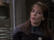 extant_StarTrek_VOY_6x24-LifeLine_02412.jpg