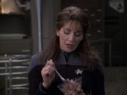 Filename=extant_StarTrek_VOY_6x24-LifeLine_02518.jpg
Filesize=151KiB
Dimensions=1200x900
Date added=Jan 03, 2020 extant_StarTrek_VOY_6x24-LifeLine_02518.jpg