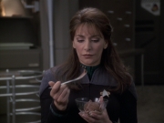 Filename=extant_StarTrek_VOY_6x24-LifeLine_02523.jpg
Filesize=155KiB
Dimensions=1200x900
Date added=Jan 03, 2020 extant_StarTrek_VOY_6x24-LifeLine_02523.jpg