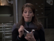 Filename=extant_StarTrek_VOY_6x24-LifeLine_02527.jpg
Filesize=149KiB
Dimensions=1200x900
Date added=Jan 03, 2020 extant_StarTrek_VOY_6x24-LifeLine_02527.jpg