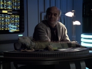 Filename=extant_StarTrek_VOY_6x24-LifeLine_02676.jpg
Filesize=211KiB
Dimensions=1200x900
Date added=Jan 03, 2020 extant_StarTrek_VOY_6x24-LifeLine_02676.jpg