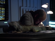 Filename=extant_StarTrek_VOY_6x24-LifeLine_02689.jpg
Filesize=185KiB
Dimensions=1200x900
Date added=Jan 03, 2020 extant_StarTrek_VOY_6x24-LifeLine_02689.jpg