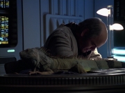 Filename=extant_StarTrek_VOY_6x24-LifeLine_02691.jpg
Filesize=181KiB
Dimensions=1200x900
Date added=Jan 03, 2020 extant_StarTrek_VOY_6x24-LifeLine_02691.jpg