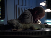 Filename=extant_StarTrek_VOY_6x24-LifeLine_02694.jpg
Filesize=174KiB
Dimensions=1200x900
Date added=Jan 03, 2020 extant_StarTrek_VOY_6x24-LifeLine_02694.jpg