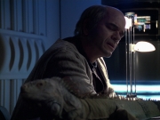 Filename=extant_StarTrek_VOY_6x24-LifeLine_02732.jpg
Filesize=187KiB
Dimensions=1200x900
Date added=Jan 03, 2020 extant_StarTrek_VOY_6x24-LifeLine_02732.jpg