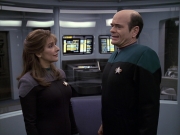 Filename=extant_StarTrek_VOY_6x24-LifeLine_02770.jpg
Filesize=175KiB
Dimensions=1200x900
Date added=Jan 03, 2020 extant_StarTrek_VOY_6x24-LifeLine_02770.jpg