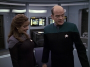 Filename=extant_StarTrek_VOY_6x24-LifeLine_02784.jpg
Filesize=167KiB
Dimensions=1200x900
Date added=Jan 03, 2020 extant_StarTrek_VOY_6x24-LifeLine_02784.jpg