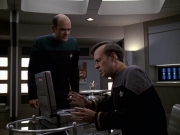 Filename=extant_StarTrek_VOY_6x24-LifeLine_02858.jpg
Filesize=166KiB
Dimensions=1200x900
Date added=Jan 03, 2020 extant_StarTrek_VOY_6x24-LifeLine_02858.jpg