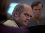 extant_StarTrek_VOY_6x24-LifeLine_02933.jpg
