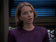 extant_StarTrek_VOY_6x24-LifeLine_02947.jpg