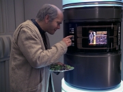 extant_StarTrek_VOY_6x24-LifeLine_03012.jpg