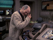 Filename=extant_StarTrek_VOY_6x24-LifeLine_03037.jpg
Filesize=221KiB
Dimensions=1200x900
Date added=Jan 03, 2020 extant_StarTrek_VOY_6x24-LifeLine_03037.jpg