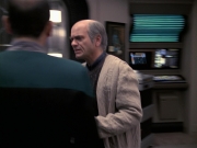 Filename=extant_StarTrek_VOY_6x24-LifeLine_03043.jpg
Filesize=157KiB
Dimensions=1200x900
Date added=Jan 03, 2020 extant_StarTrek_VOY_6x24-LifeLine_03043.jpg