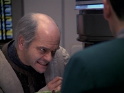 Filename=extant_StarTrek_VOY_6x24-LifeLine_03064.jpg
Filesize=154KiB
Dimensions=1200x900
Date added=Jan 03, 2020 extant_StarTrek_VOY_6x24-LifeLine_03064.jpg