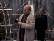 Filename=extant_StarTrek_VOY_6x24-LifeLine_03122.jpg
Filesize=242KiB
Dimensions=1200x900
Date added=Jan 03, 2020 extant_StarTrek_VOY_6x24-LifeLine_03122.jpg