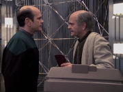 Filename=extant_StarTrek_VOY_6x24-LifeLine_03138.jpg
Filesize=223KiB
Dimensions=1200x900
Date added=Jan 03, 2020 extant_StarTrek_VOY_6x24-LifeLine_03138.jpg