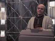 extant_StarTrek_VOY_6x24-LifeLine_03152.jpg