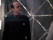 Filename=extant_StarTrek_VOY_6x24-LifeLine_03186.jpg
Filesize=162KiB
Dimensions=1200x900
Date added=Jan 03, 2020 extant_StarTrek_VOY_6x24-LifeLine_03186.jpg