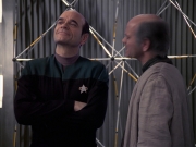 Filename=extant_StarTrek_VOY_6x24-LifeLine_03202.jpg
Filesize=183KiB
Dimensions=1200x900
Date added=Jan 03, 2020 extant_StarTrek_VOY_6x24-LifeLine_03202.jpg