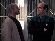 Filename=extant_StarTrek_VOY_6x24-LifeLine_03210.jpg
Filesize=175KiB
Dimensions=1200x900
Date added=Jan 03, 2020 extant_StarTrek_VOY_6x24-LifeLine_03210.jpg
