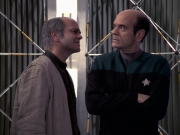 Filename=extant_StarTrek_VOY_6x24-LifeLine_03213.jpg
Filesize=183KiB
Dimensions=1200x900
Date added=Jan 03, 2020 extant_StarTrek_VOY_6x24-LifeLine_03213.jpg