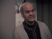 extant_StarTrek_VOY_6x24-LifeLine_03281.jpg