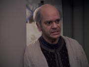 extant_StarTrek_VOY_6x24-LifeLine_03284.jpg