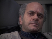 extant_StarTrek_VOY_6x24-LifeLine_03402.jpg