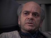 extant_StarTrek_VOY_6x24-LifeLine_03422.jpg